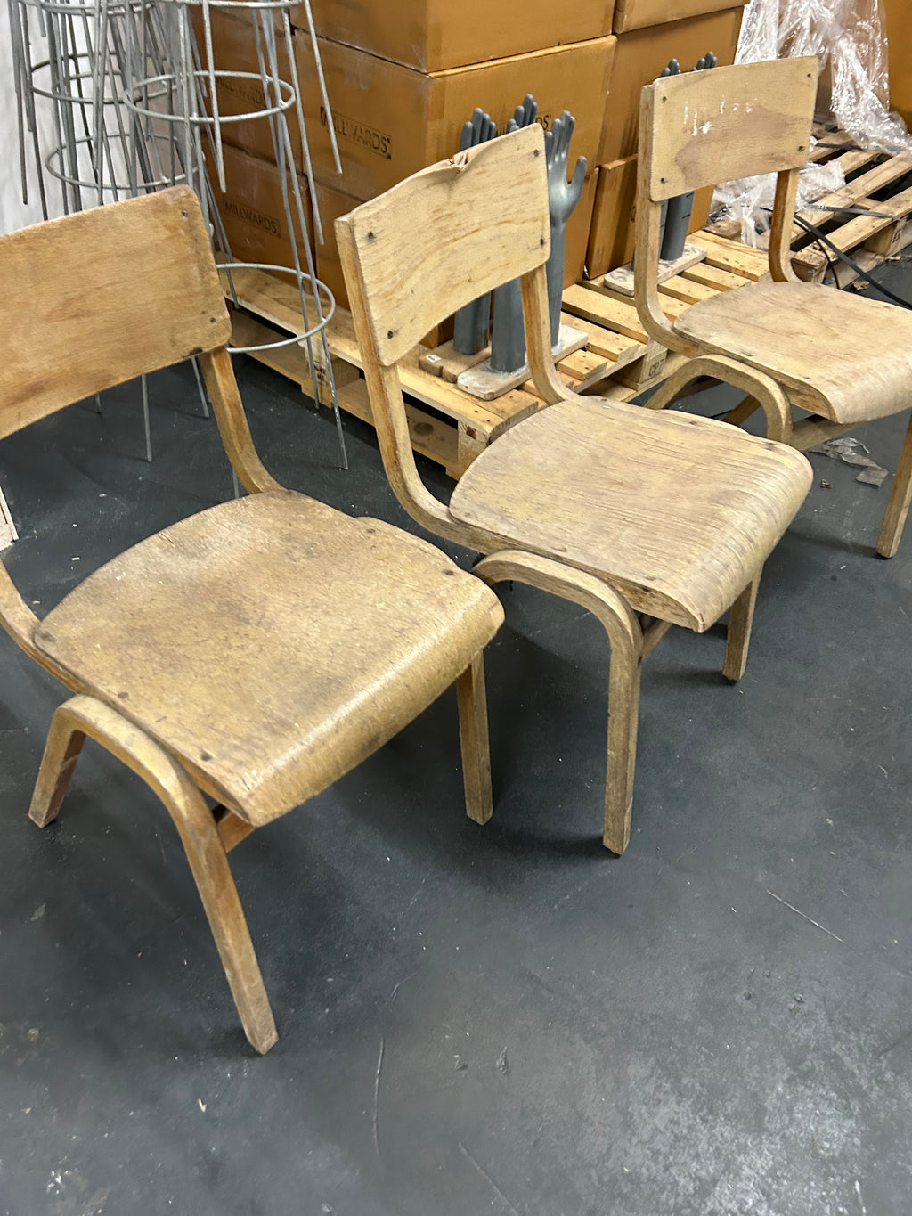 45 x vtg chairs – MILLWARDS B2B