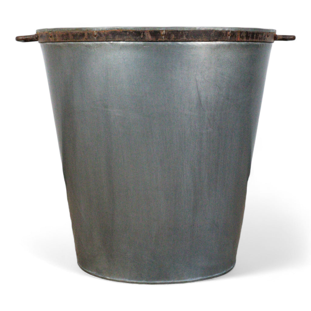MILL-1526 MILLWARDS® Galvanized Planter - LARGE – MILLWARDS B2B